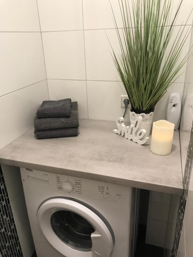 Ferienwohnung Viktoria Гота Екстериор снимка