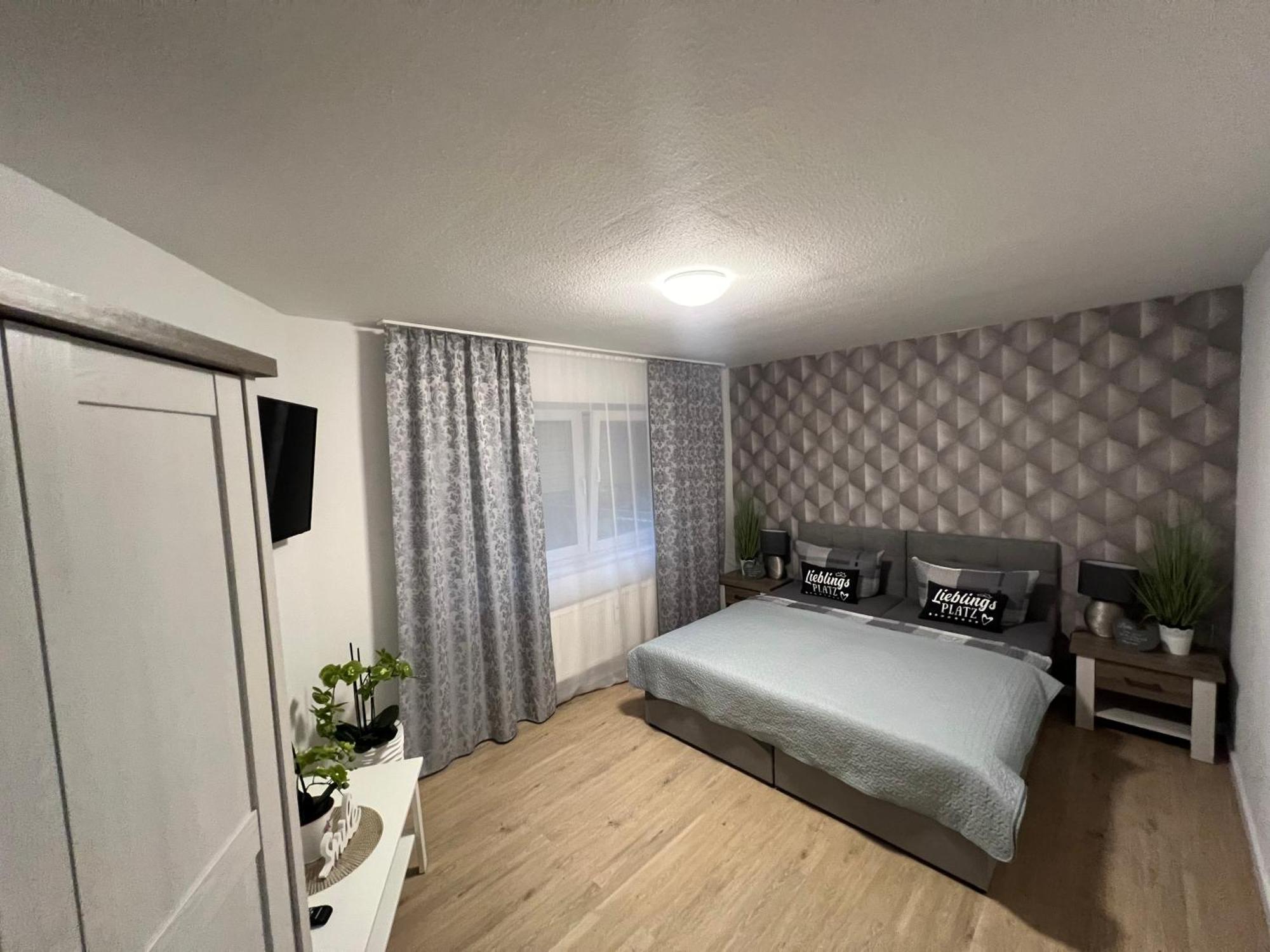 Ferienwohnung Viktoria Гота Екстериор снимка